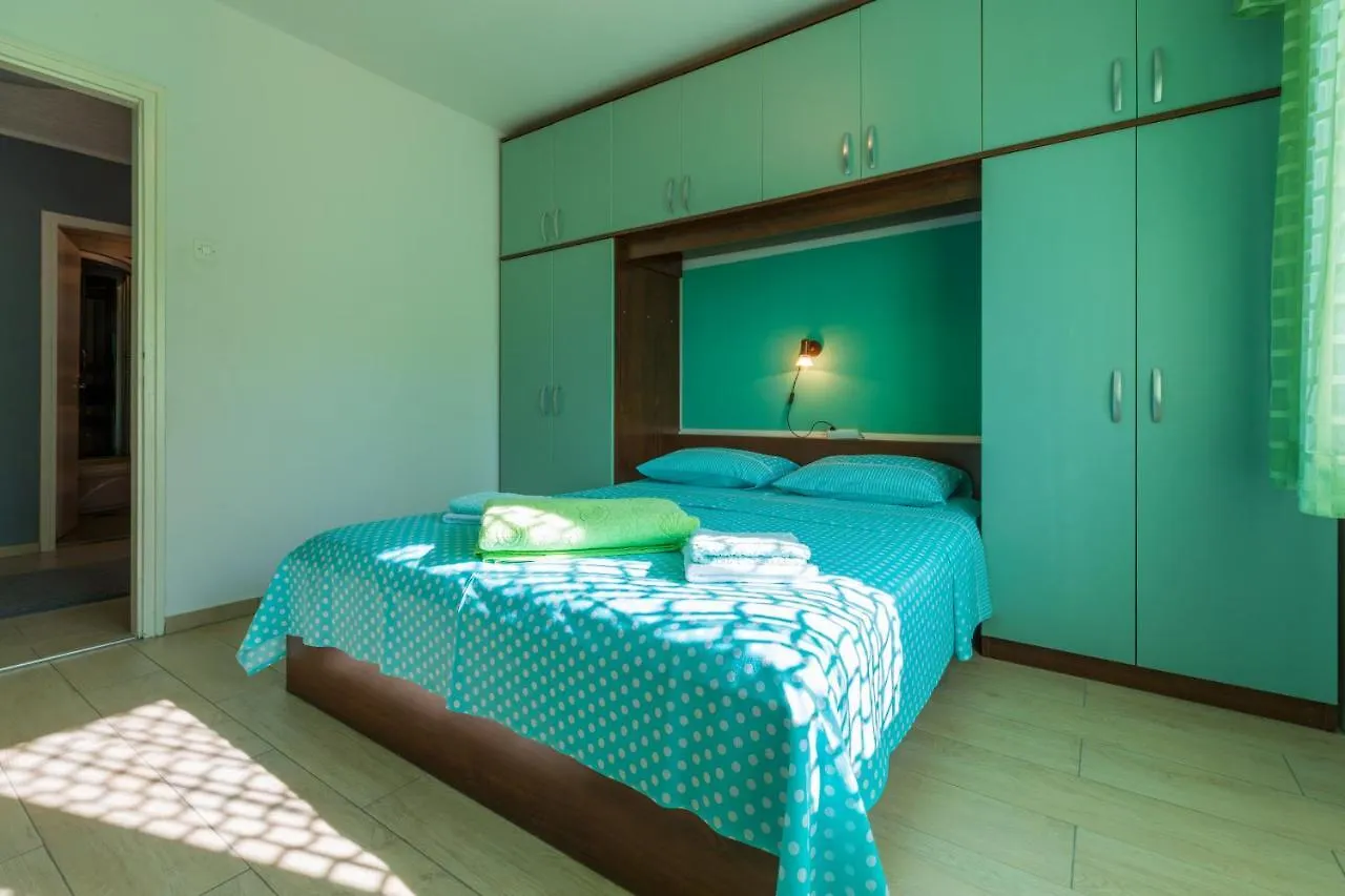 Apartman Mladenka Dramalj Apartment