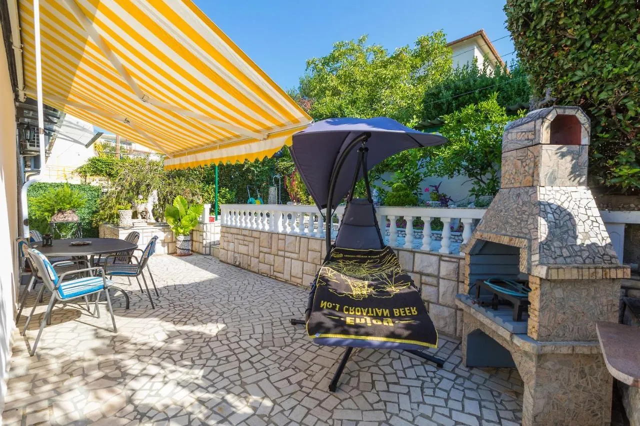 Apartment Apartman Mladenka Dramalj Kroatien